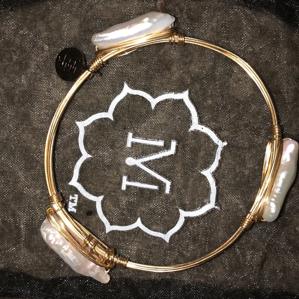 White stone bangle